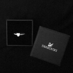 Swarovski Crystal Heart Ring - size 6
